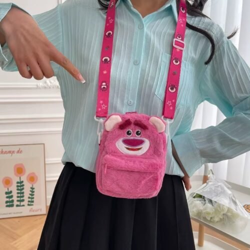⁦Cross Back Bag For Kids - Lotso Fuchsia⁩ - الصورة ⁦4⁩
