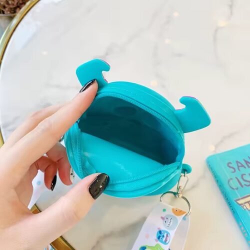 ⁦Silicone Cross Bag – Shalpy⁩ - الصورة ⁦2⁩